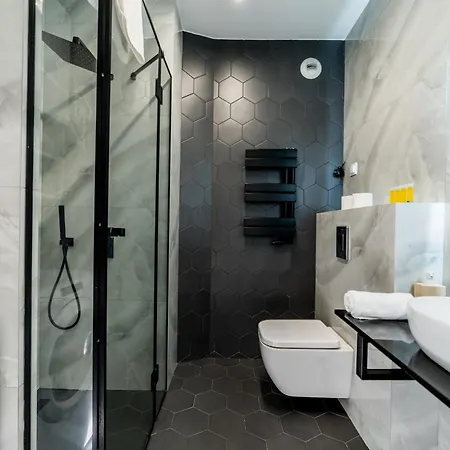 Apartment Jezyce Modern Elegant By Bookinghost